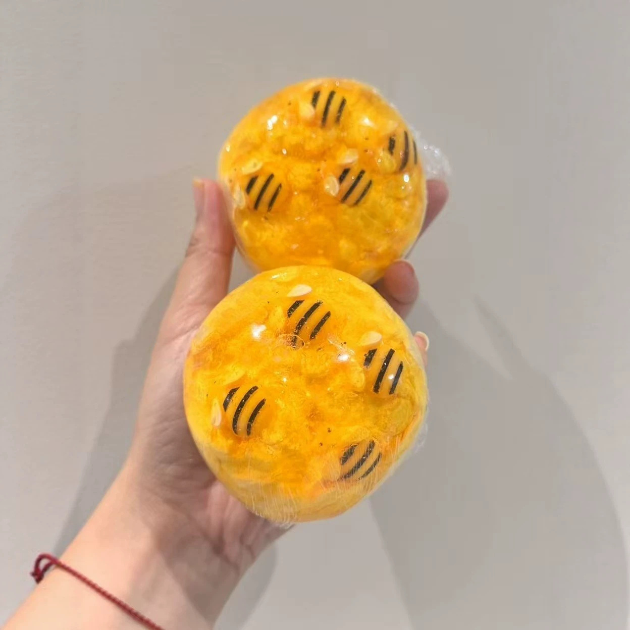 Bola Stres Kenyal Bentuk Tople - Party Games Ideas ulasan dan harga