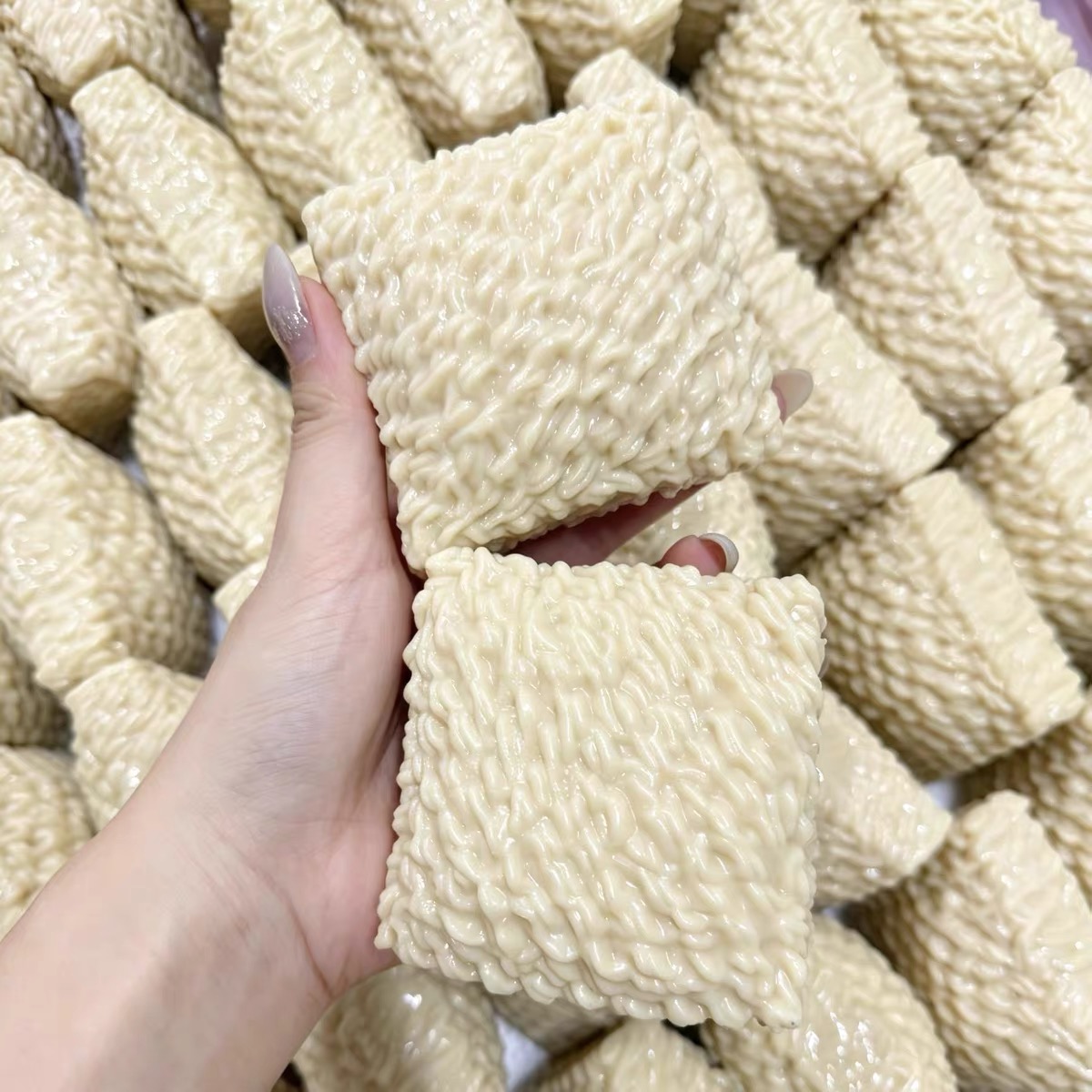 Mie Goreng Renyah, Bola Stres  - Party Games Ideas ulasan dan harga